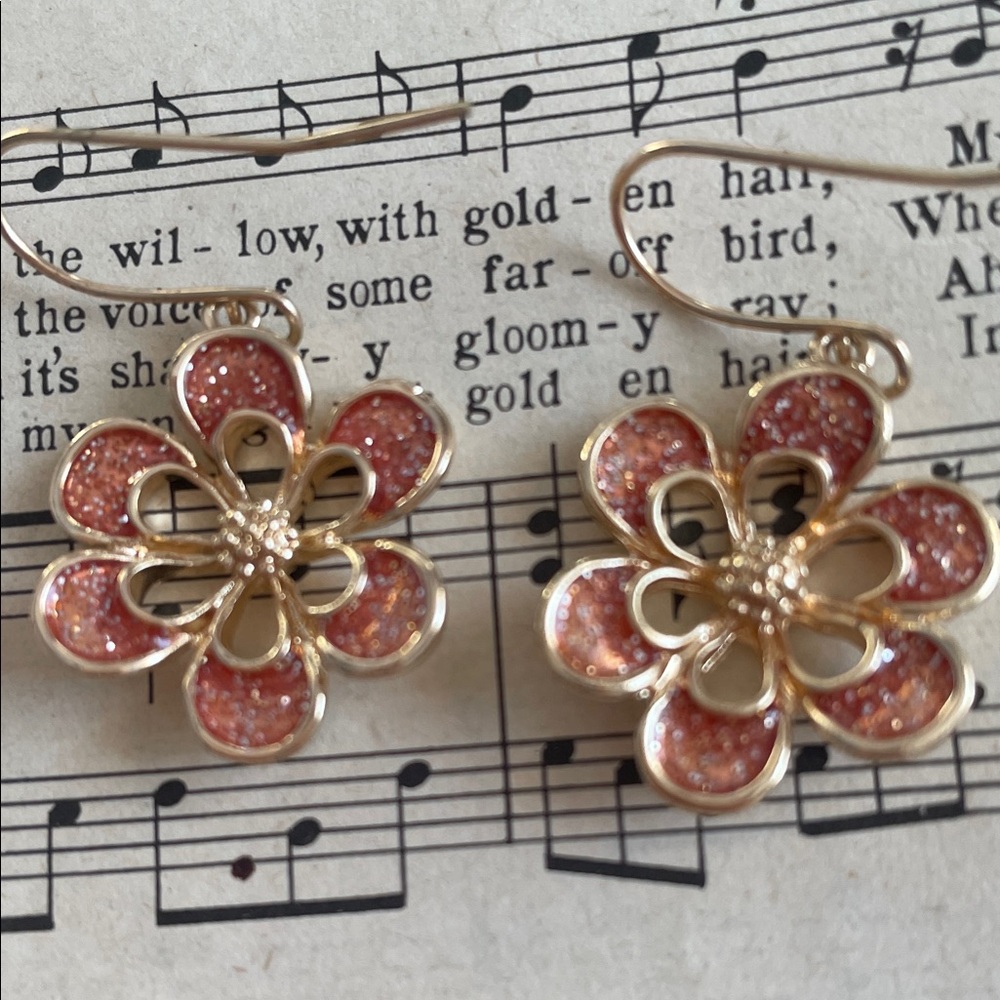 Gold and Peachy/Pink Floral Dangle Earrings